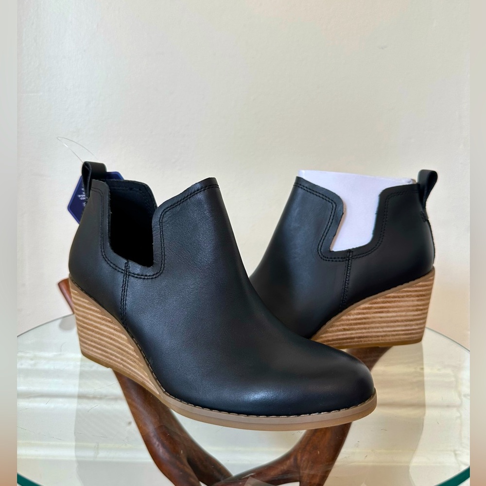 Tom’s Black Leather Boots (New In Box)